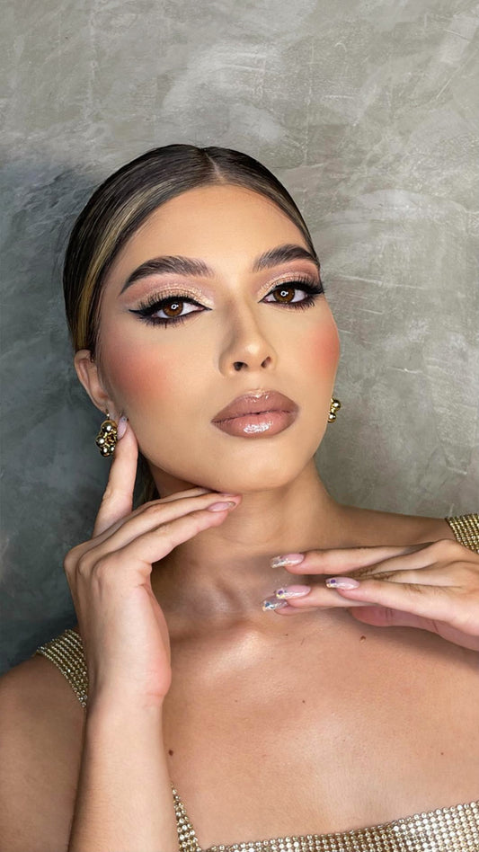 CURSO DE PERFECCIONAMIENTO EN MAQUILLAJE